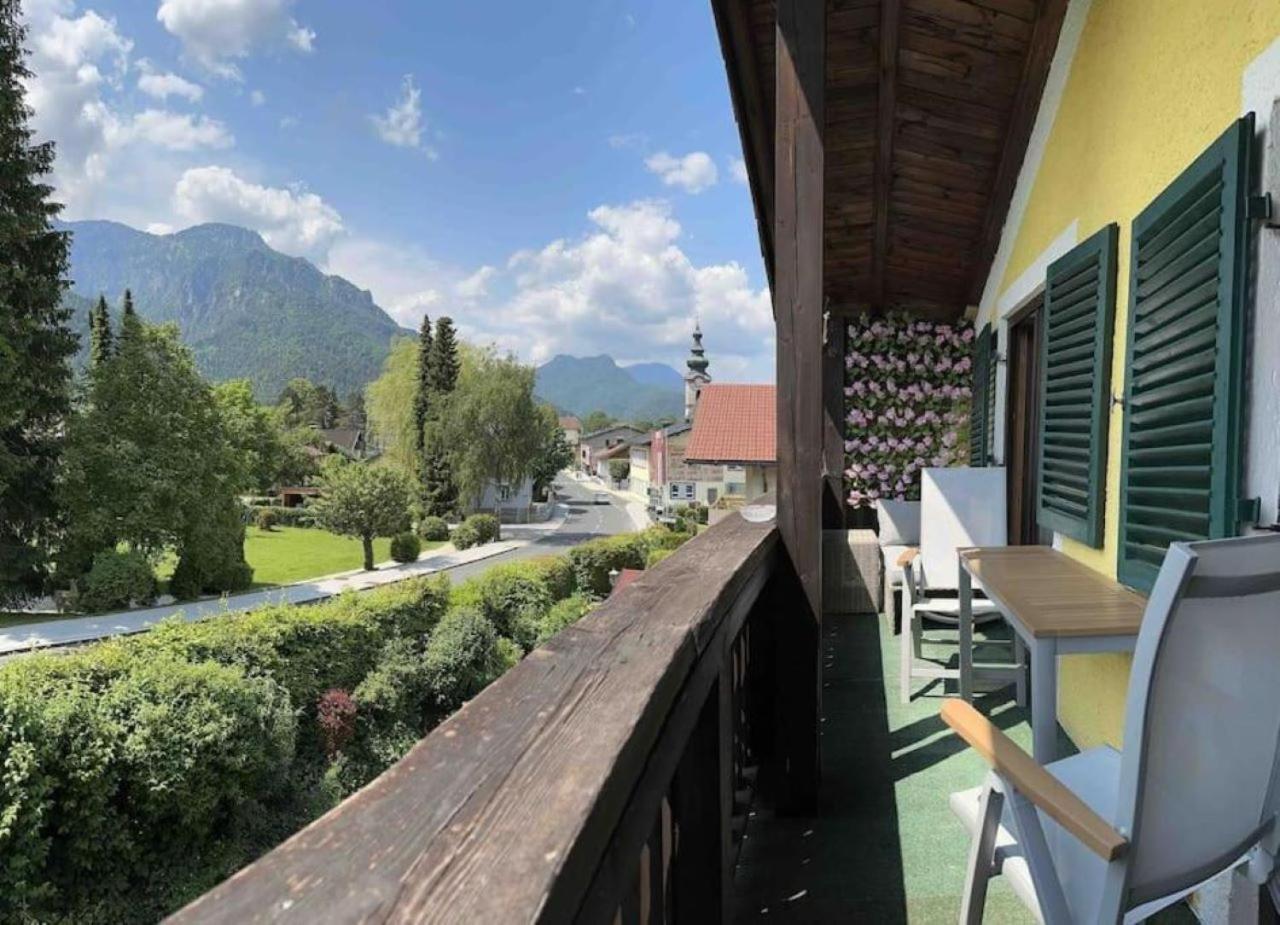 4 Mit Balkon Und Bergblick Apartment